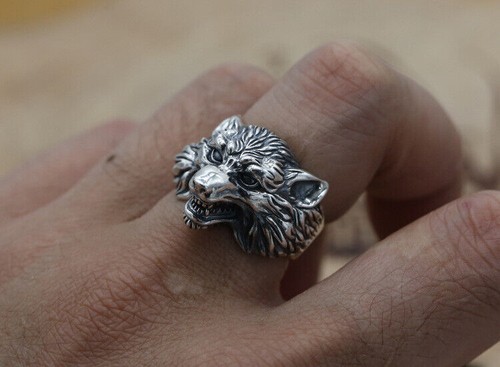 Anello testa lupo in - di,