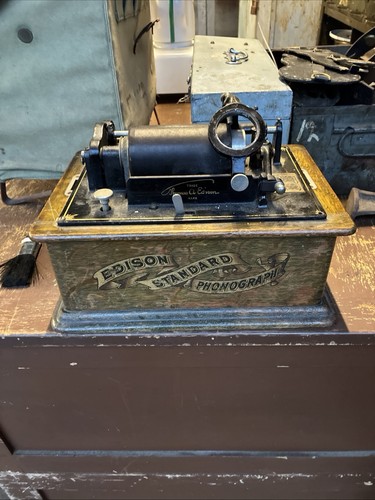 Edison standard phonograph - standard,