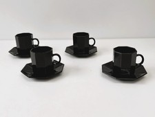 Set di 4 tazze e piattini da