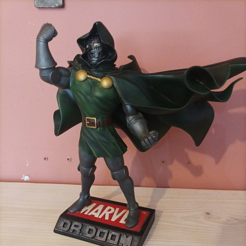 Diamond select doom - diamond,