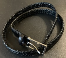 Cintura nera intrecciata