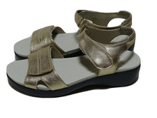 K Shoes sandali donna Origano Bay taglia 7,5 EE colore oro chiaro pelle metallizzata