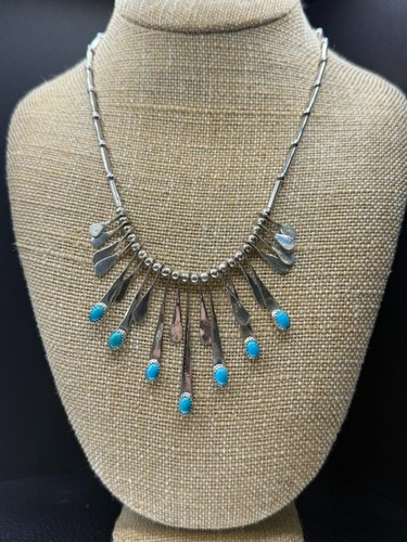 Set collana orecchini - e,