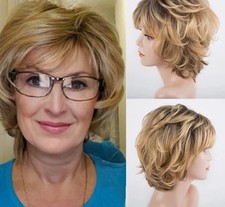 Parrucca donna corta elegante