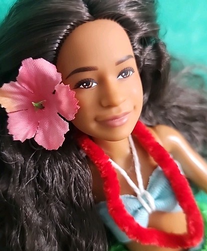 Nuova bambola barbie hawaiana - nuova,
