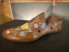 Calzolaio vintage in legno