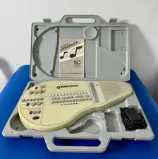 Batteria Vintage Suzuki Omnichord OM-84 System Due Sintetizzatori con Custodia + Adattatore