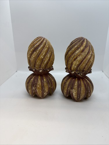 Pair vtg hand carved - hand-carved, swirled