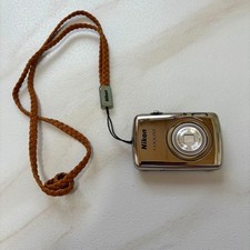 Nikon Coolpix S01 argento