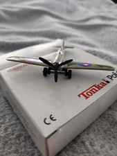 Raro aereo uragano pressofuso