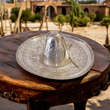 Cappello Messicano in Argento con Incisione Del Calendario Azteco