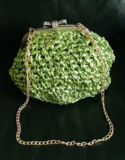 Borsa fatta a mano con uncinetto colore verde Lime a spalla 