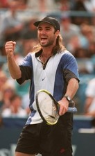 ● RARI PANTALONCINI NERI