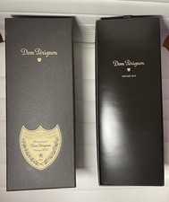 Scatola e opuscolo vuoti DOM