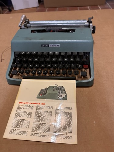 Macchina scrivere olivetti - da,