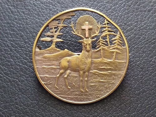 Chasse insigne de - de,