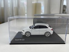 Modellino auto Audi RS Q3 -