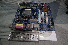 ASRock ALiveNF7G-HDready Rev