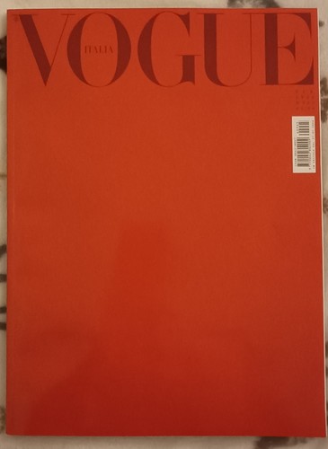 Vogue italia valentino - italia,