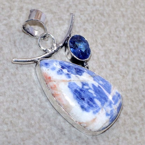 Ciondolo lungo sodalite iolite