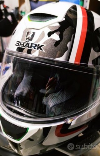 Casco shark - shark,