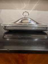 Lasagnera in silver, anni '80, mai usata (centim. : alt. 15; lar. 43; prof. 27)