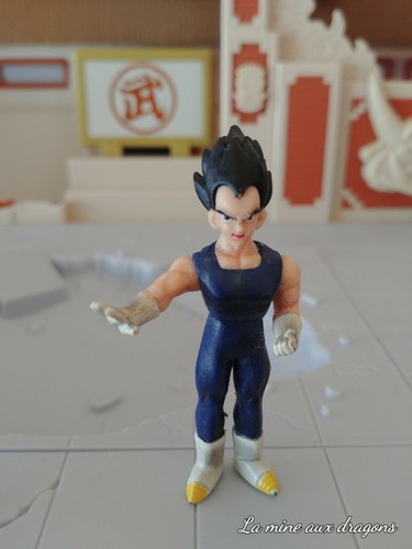 Figurine vegeta dragon - vegeta,