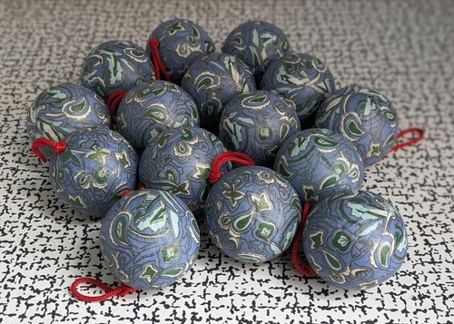 Bombole decoupage cartapesta