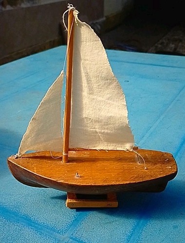 Modellino barca vela in - vela,