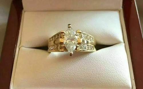 Anello fidanzamento - di,