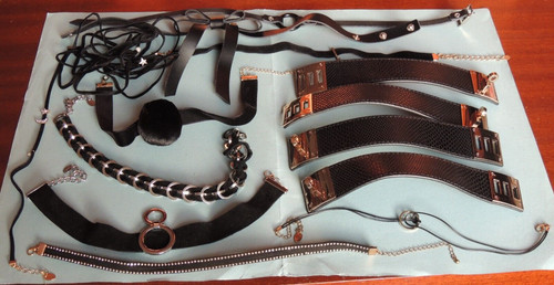 Lotto bigiotteria bracciali