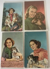 Lotto Di 4 Cartoline Di Donne