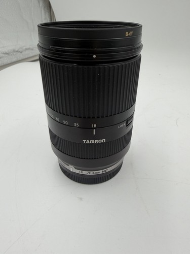 Tamron 200mm 6 - 18-200mm, di
