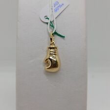 CIONDOLO PORTAFORTUNA GUANTONE