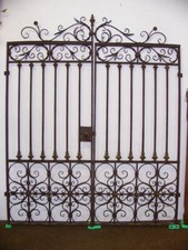 Cancello antico carraio di piccole dimensioni - ferro battuto e bronzo epoca 600