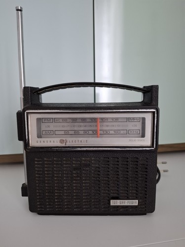 Radio portatile vintage fm - am,