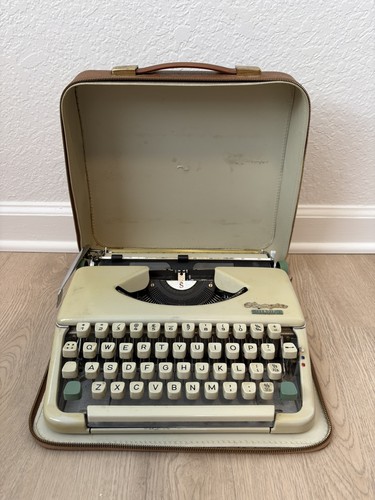Macchina scrivere portatile - macchina,