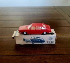 Modellino auto Tatra 613