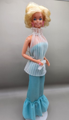 1978 pretty changes barbie - changes, in