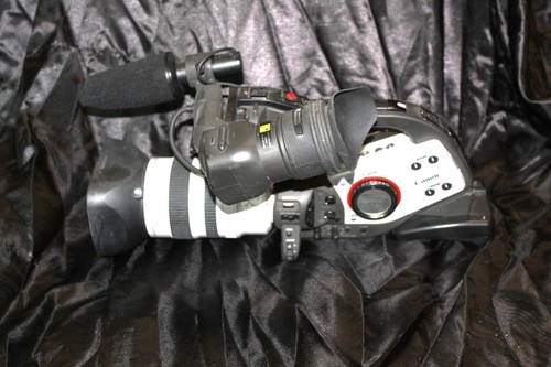 Due videocamere professionali