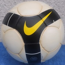 Official Match Ball Nike Total