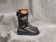 Stivali medi Trippen Design in