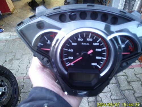 Strumentazione honda 300 i - honda, sh