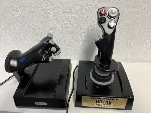 Joystick pulsante - &,