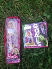 barbie bundle nuovo...bambola
