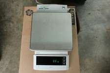 Nice Mettler Toledo PG3001