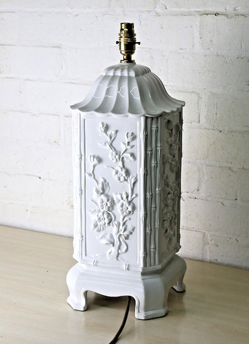 Vintage table lamp - table, a
