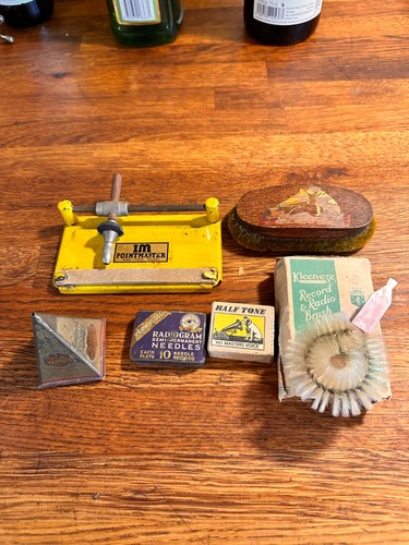 Vintage antique gramaphone - vintage/antique,