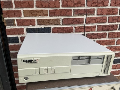 Computer desktop vintage