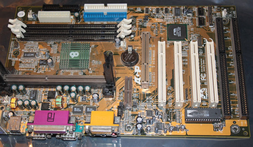 Chaintech 6ata2 atx - slot, 1